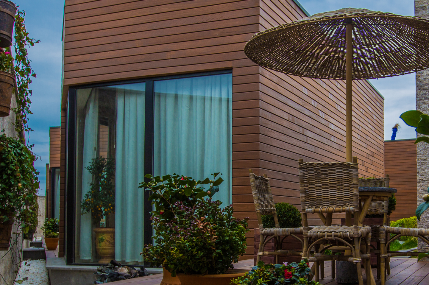 Charpentier Demos 03 Articles 02